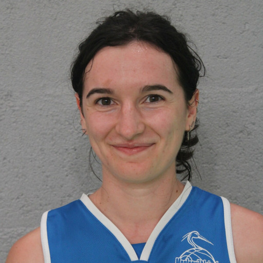 Jade ChauvirÉ